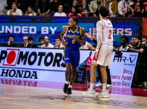 Βαρέζε – Περιστέρι Betsson 82-85: Παλικαρίσια ανατροπή για την ομάδα του Ξανθόπουλου