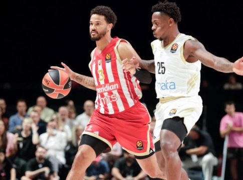 Ντουμπάι – Ερυθρός Αστέρας 58-77: Ξέσπασε στο δεύτερο μέρος και πήρε το «διπλό»