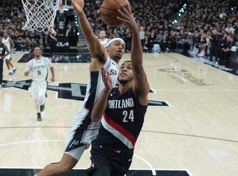 Κρις Μάρεϊ: Ποιος είναι ο NBAer που «σπάει» συμβόλαιο 5,3 εκατ. δολαρίων και παρακολουθεί… διακριτικά ο Ολυμπιακός (vids)