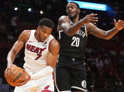 Μαϊάμι Χιτ – Μπρούκλιν Νετς 144-128: Άγγιξε το triple-double o Αντετοκούνμπο