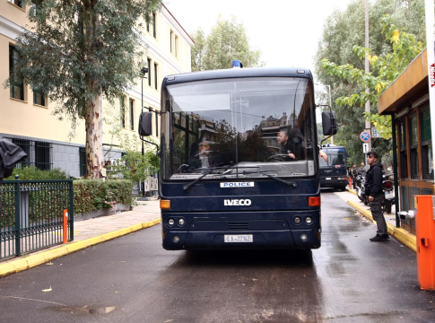 Δεσμεύονται οι περιουσίες των κατηγορουμένων που εμπλέκονται στις υποθέσεις της Pizza Fan και «Χωριάτικο»