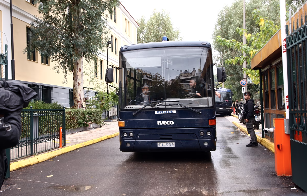 Δεσμεύονται οι περιουσίες των κατηγορουμένων που εμπλέκονται στις υποθέσεις της Pizza Fan και «Χωριάτικο»