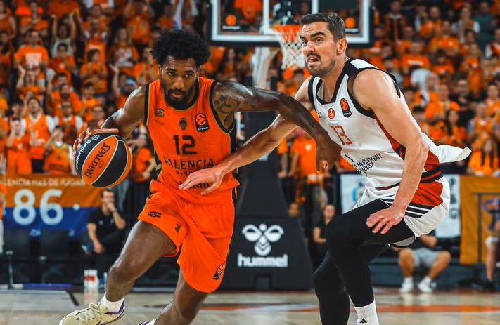 Έκανε το 4Χ4 η Βαλένθια (93-82), πρώτη νίκη για τη Ρεάλ Μαδρίτης (86-76)
