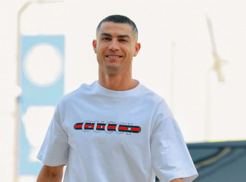 Επέστρεψε στη Σαουδική Αραβία ο Κριστιάνο: Το νέο λουκ του Πορτογάλου – Χαμός στα social media (pic)